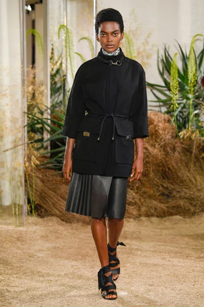 Look 36